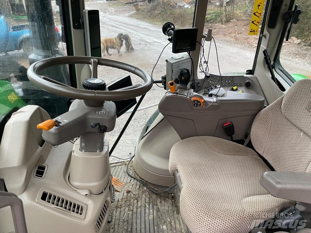 John Deere 6120 M Traktorji