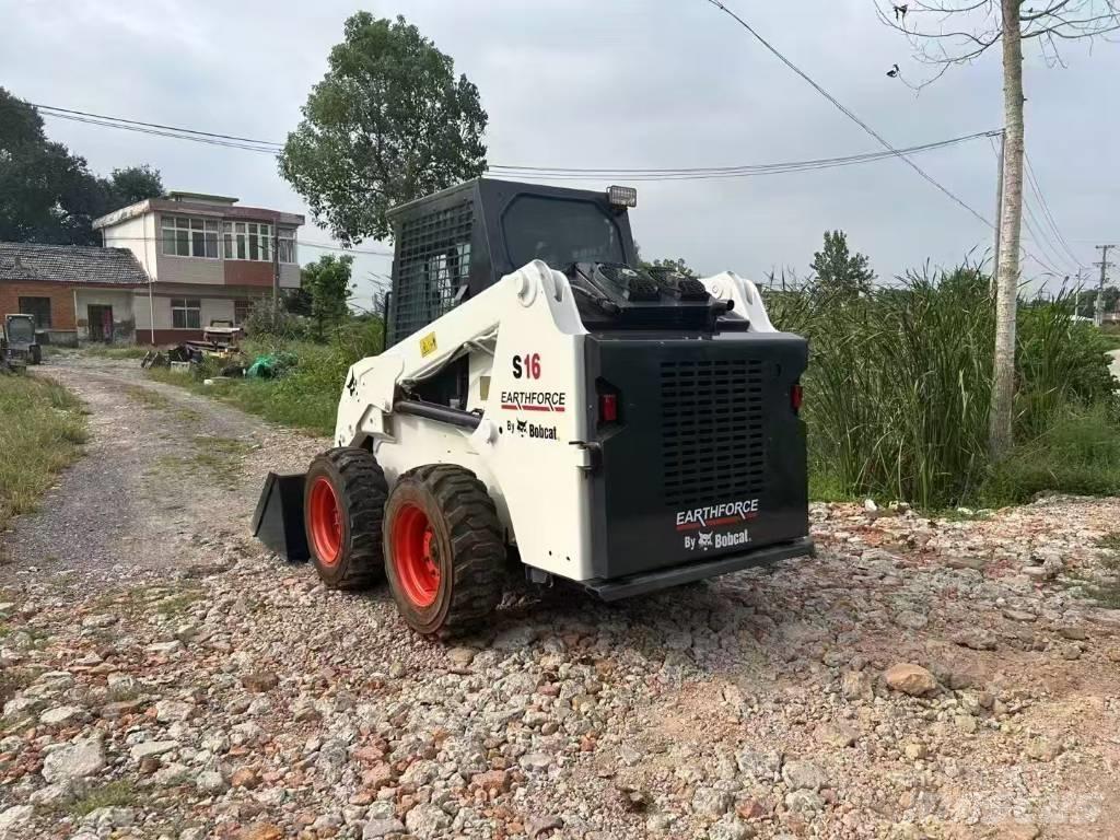 Bobcat S 16 Skid steer mini nakladalci