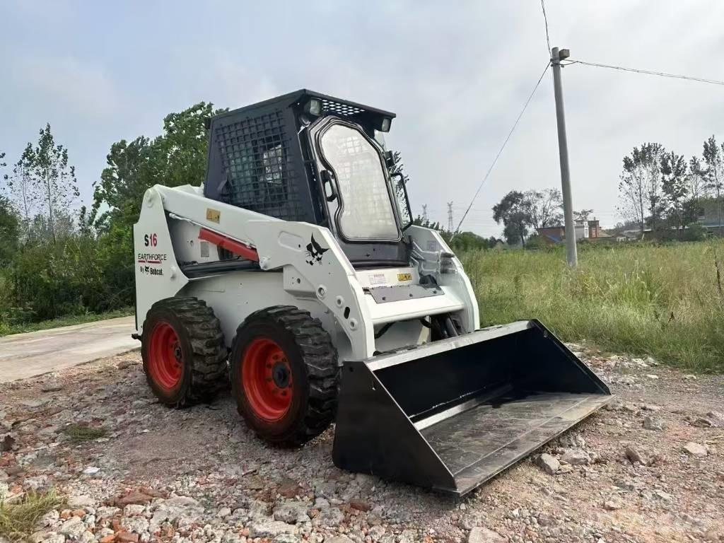 Bobcat S 16 Skid steer mini nakladalci