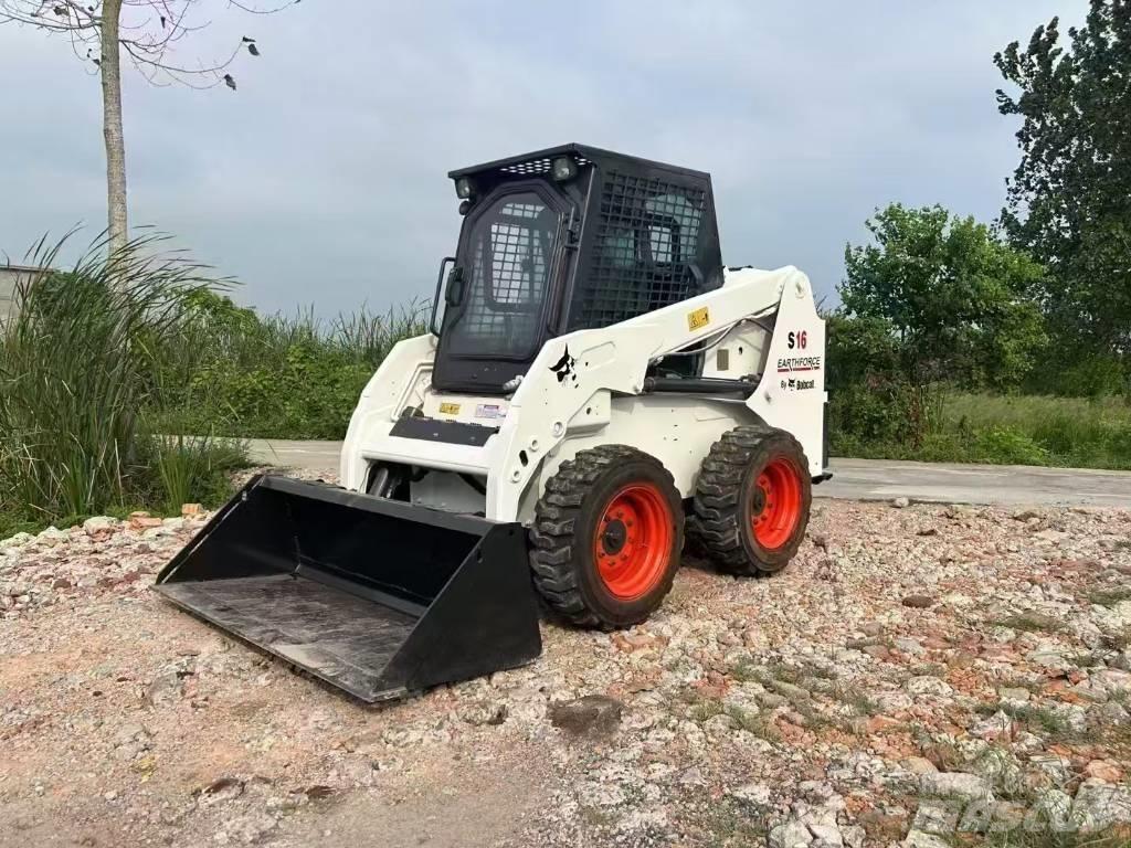 Bobcat S 16 Skid steer mini nakladalci