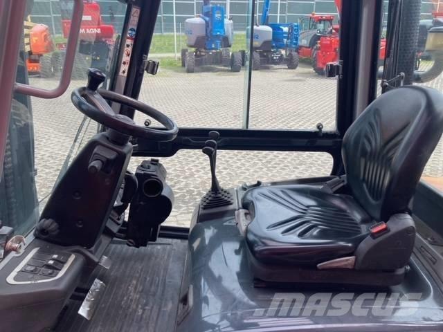 Still RC 40-35 Plinski viličarji