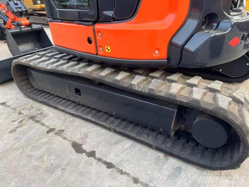 Hitachi zx55USR Mini bagri <7t