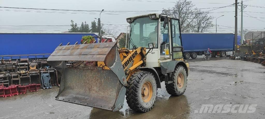 Liebherr L 506 Kolesni nakladalci