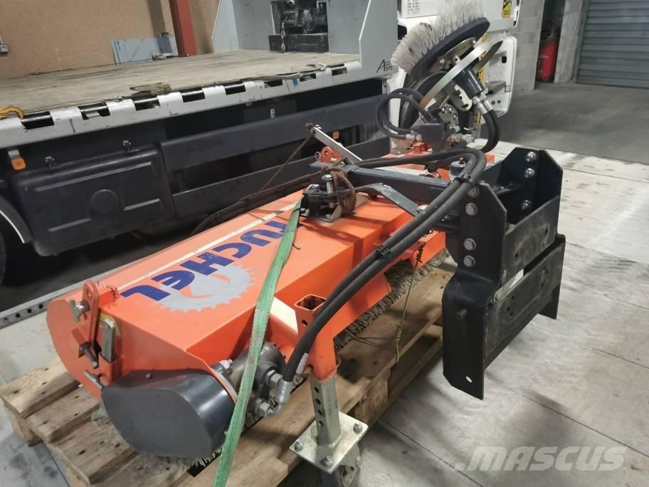 Tuchel Simplex 135HD Cestni pometači