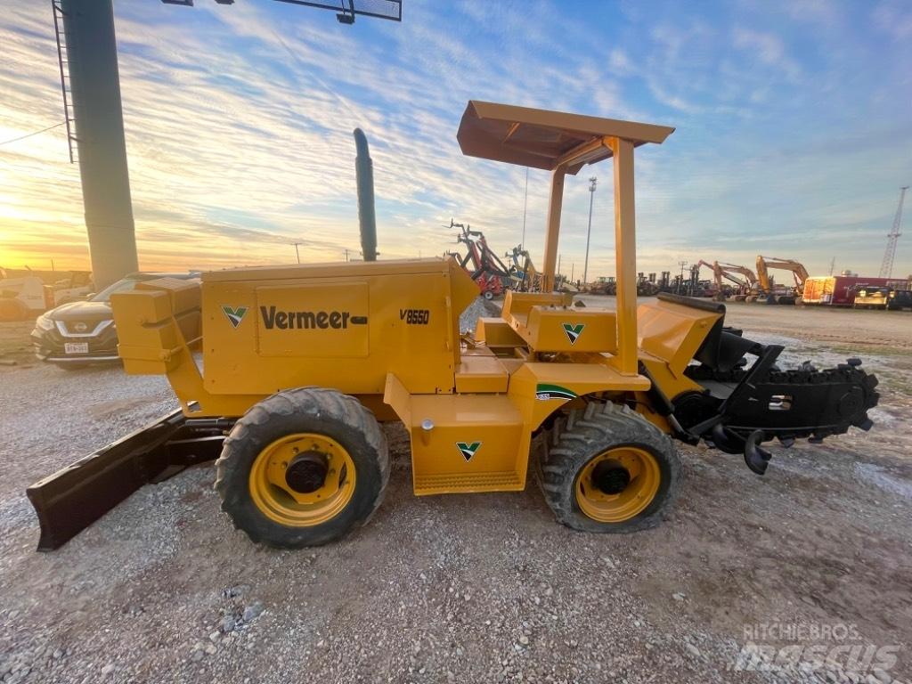 Vermeer V8550 Freze za kopanje jarkov Trenčerji