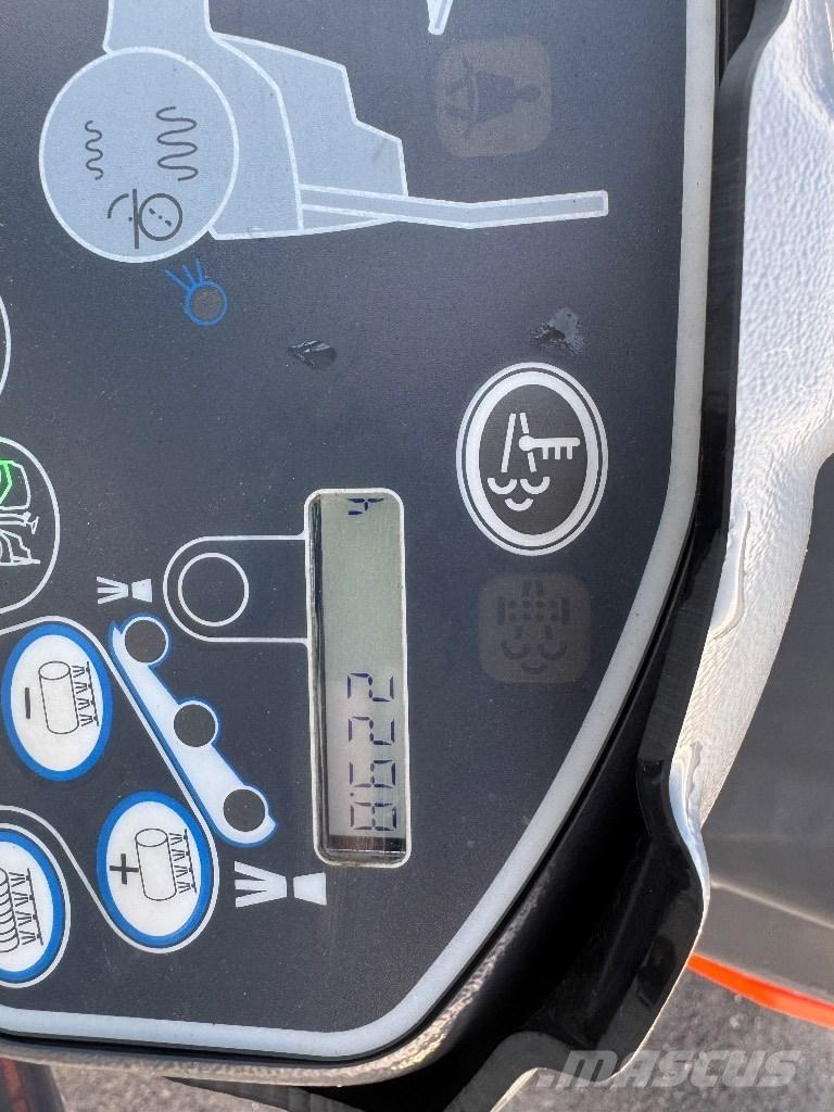 Hamm HD 14i VV Dvojni valjarji