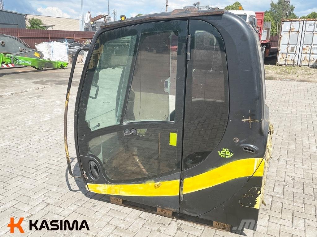 JCB JS130 Cabin Kabine in notranjost