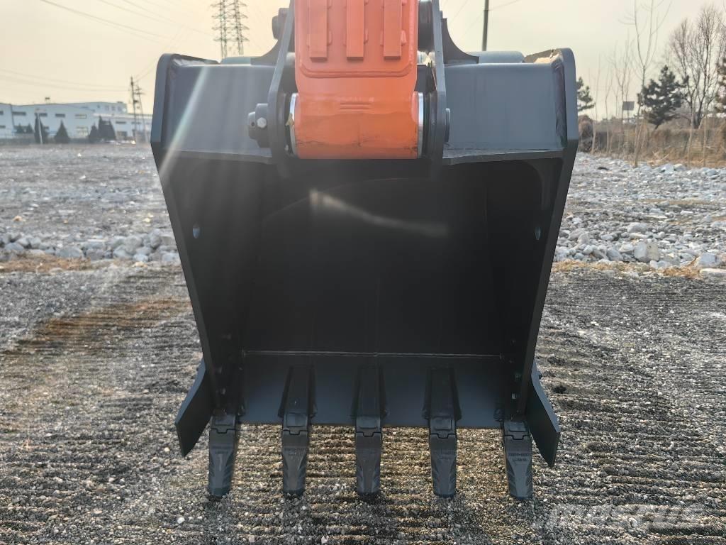 Doosan DX225 Bagri goseničarji
