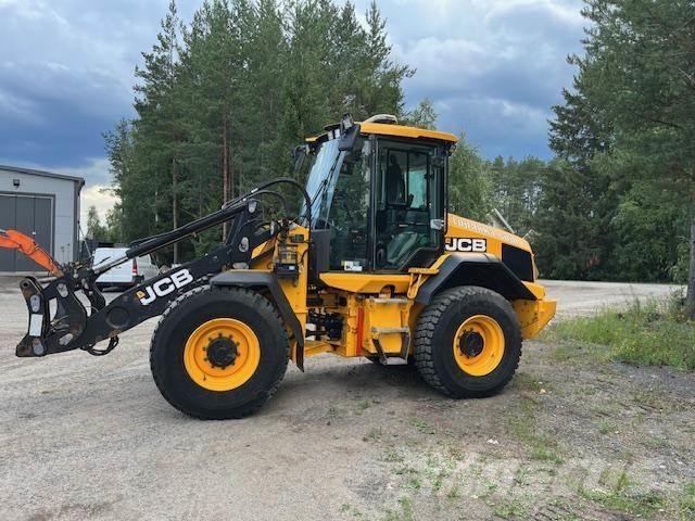 JCB 413K Kolesni nakladalci