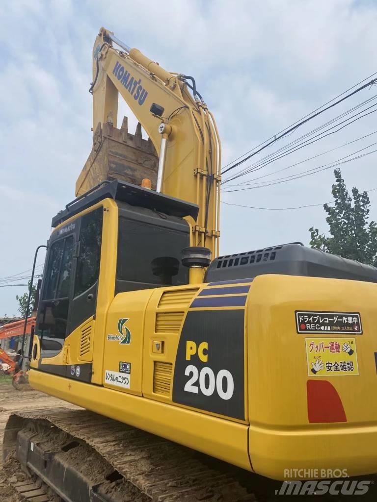 Komatsu pc200-8 Bagri goseničarji