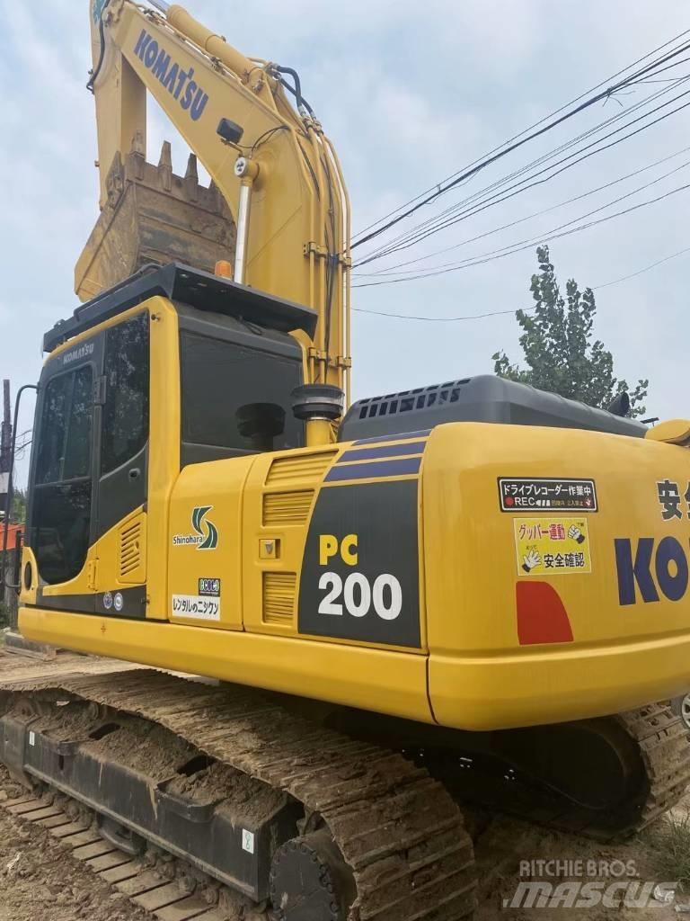 Komatsu pc200-8 Bagri goseničarji