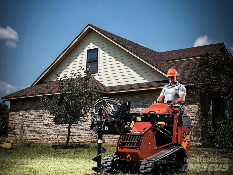 Ditch Witch SK 800 Skid steer mini nakladalci