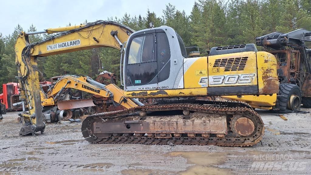 New Holland E 305 Bagri goseničarji