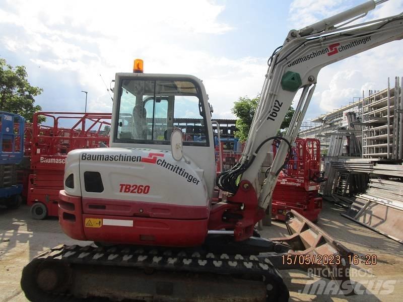 Takeuchi TB260 Mini bagri <7t