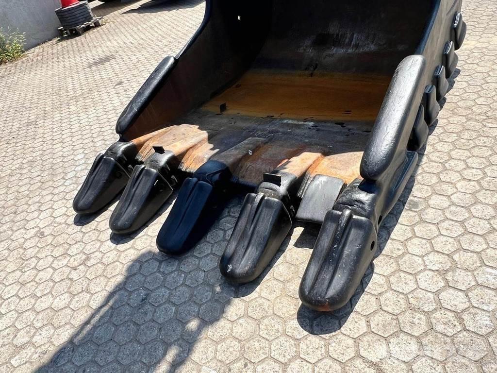 CAT 352F Bagri goseničarji