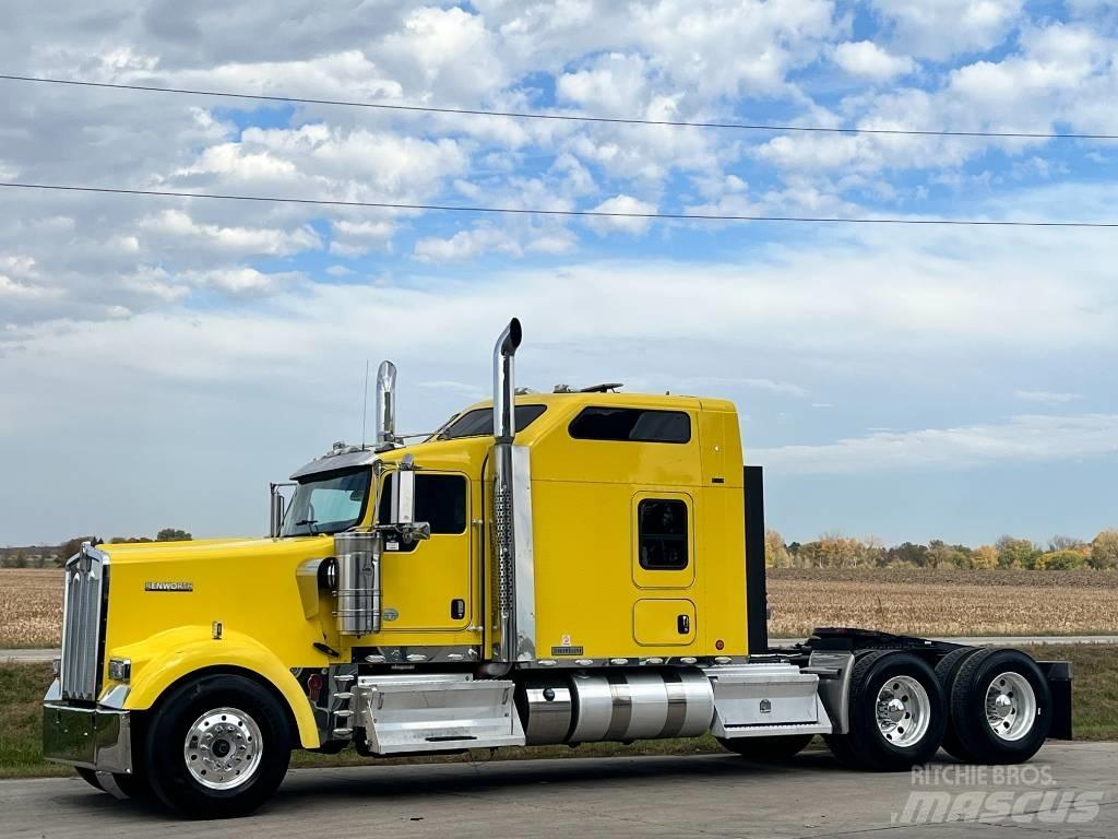 Kenworth W 900 Vlačilci