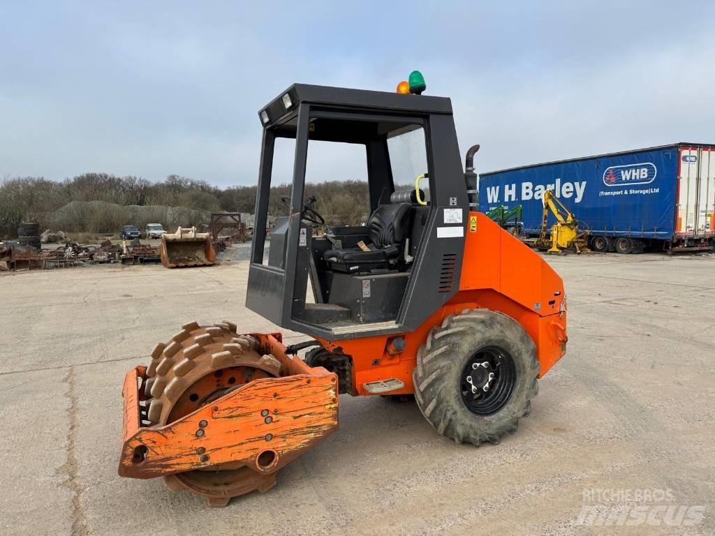 Ammann ASC 30 HD PD Kompaktorji tal