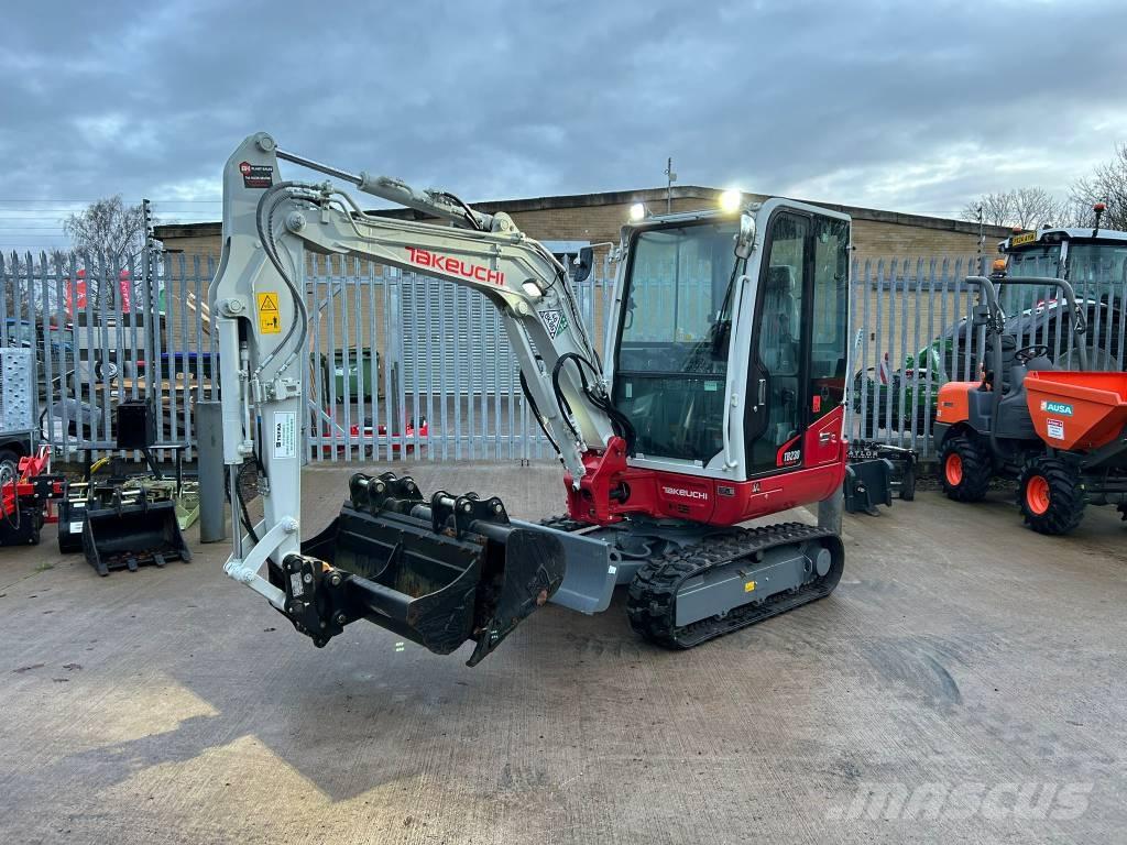 Takeuchi TB 230 Mini bagri <7t
