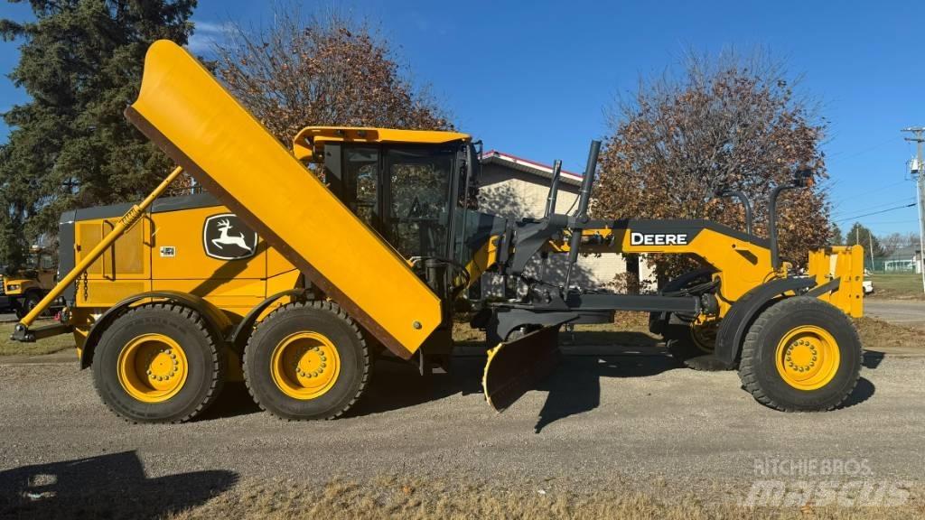 John Deere 872 G Grederji