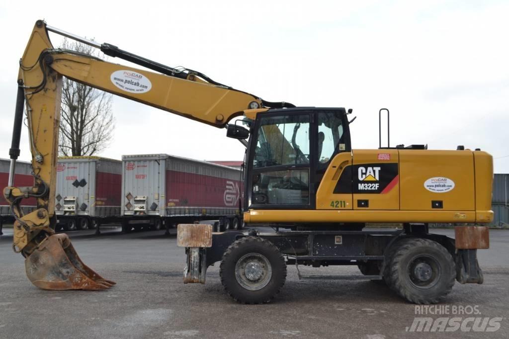 CAT M 322F Bagri na kolesih