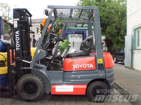 Toyota 6FGL15 Električni nizko dvižni viličar