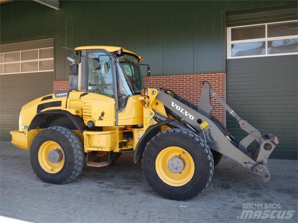 Volvo L45f Kolesni nakladalci