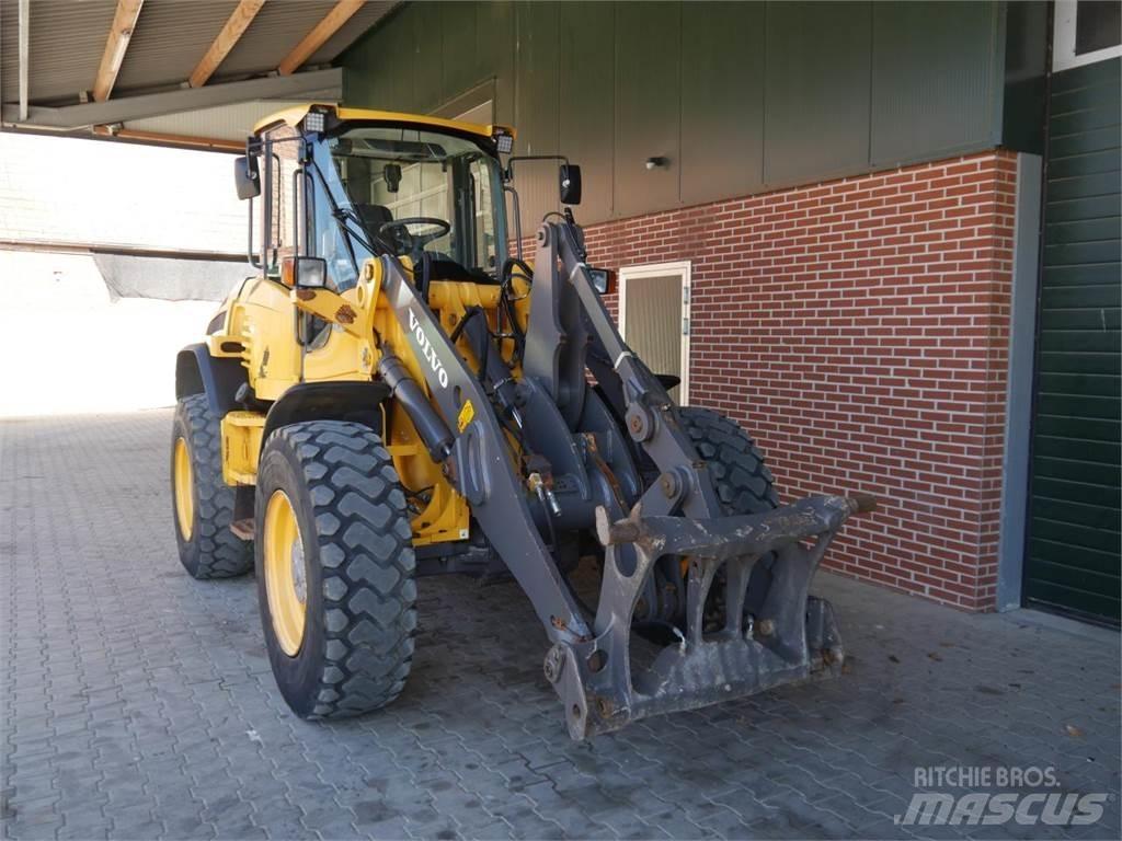 Volvo L45f Kolesni nakladalci