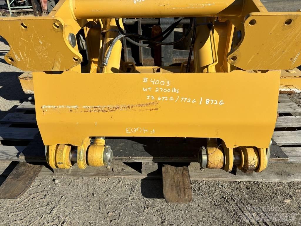DEERE 770G Drugi deli