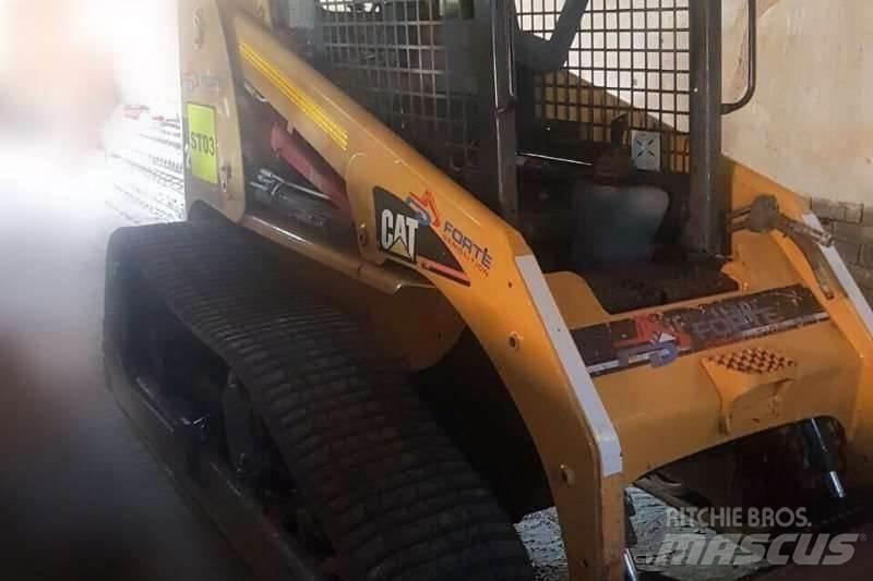 CAT Bobcat Drugi tovornjaki