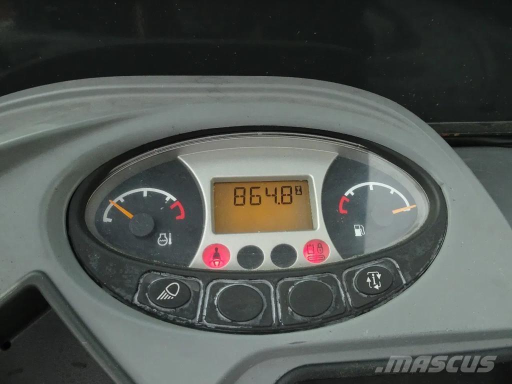 Bobcat E17 Mini bagri <7t