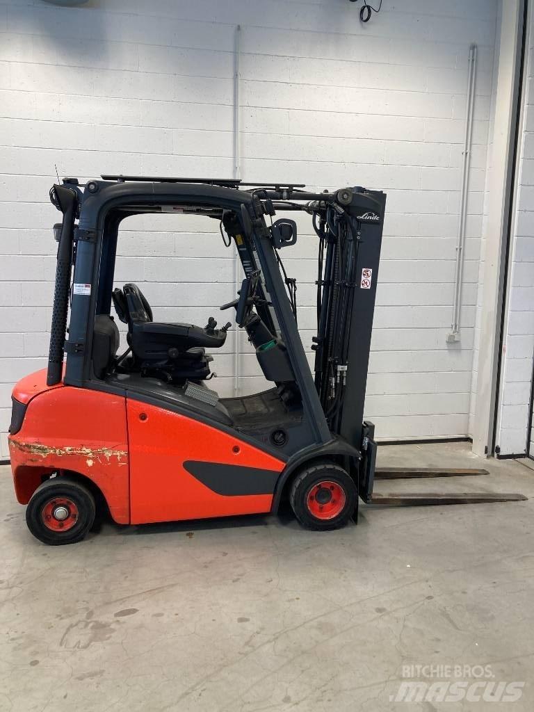 Linde H20D/391 Dizelski viličarji