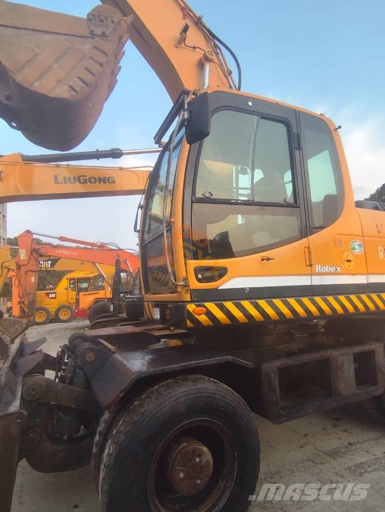 Hyundai R210W-9 Bagri na kolesih