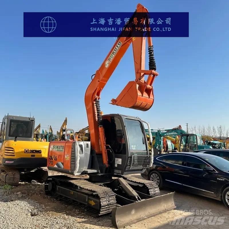 Hitachi ZX 70 Midi bagri 7t – 12t