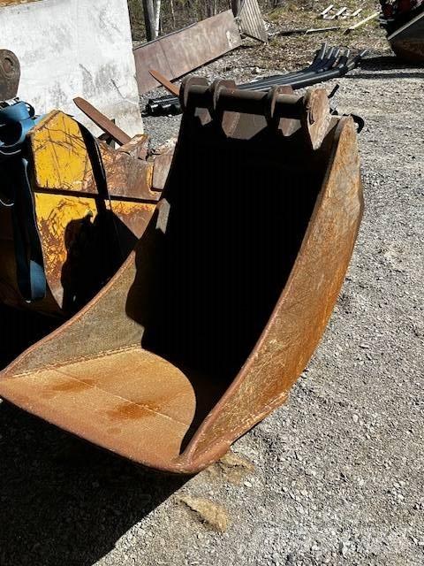 Doosan DX 160 LC Bagri goseničarji