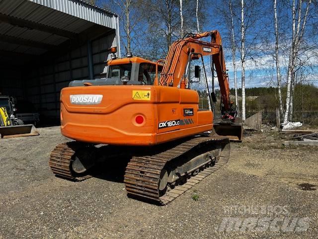 Doosan DX 160 LC Bagri goseničarji