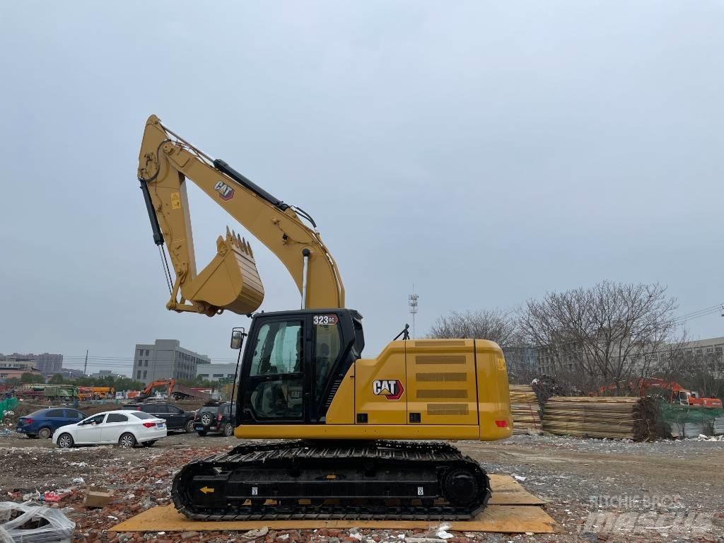 CAT 323GC Bagri goseničarji