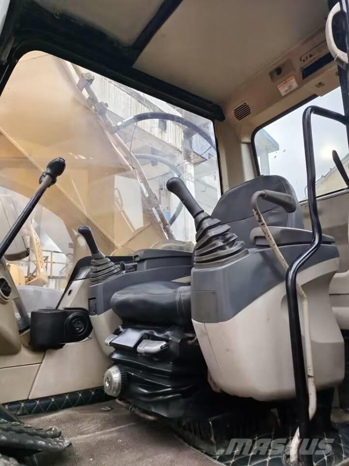 CAT 325C Bagri goseničarji