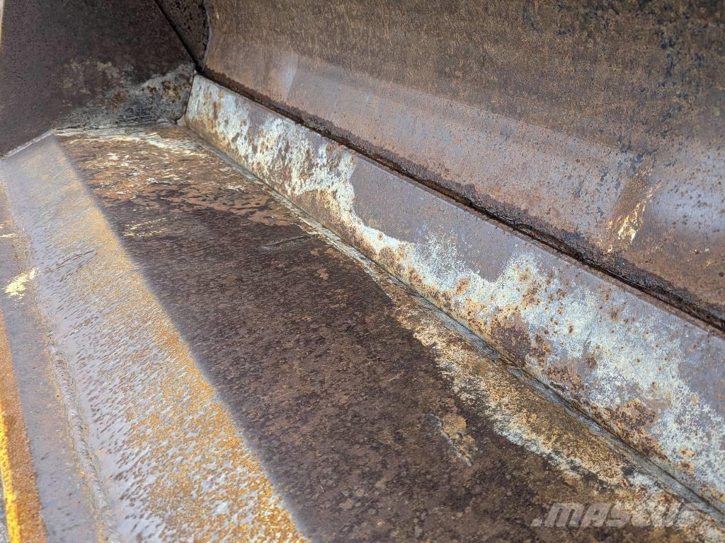  SUTTON 4-IN-1 BUCKET Žlice