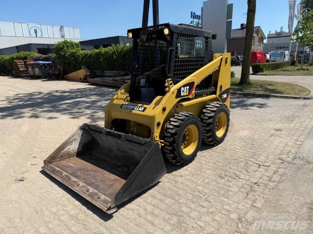 CAT 216B (226,S130) Skid steer mini nakladalci