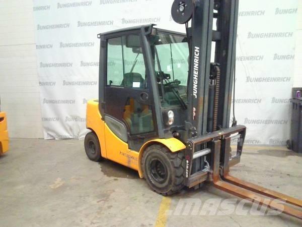 Jungheinrich DFG 430 Dizelski viličarji