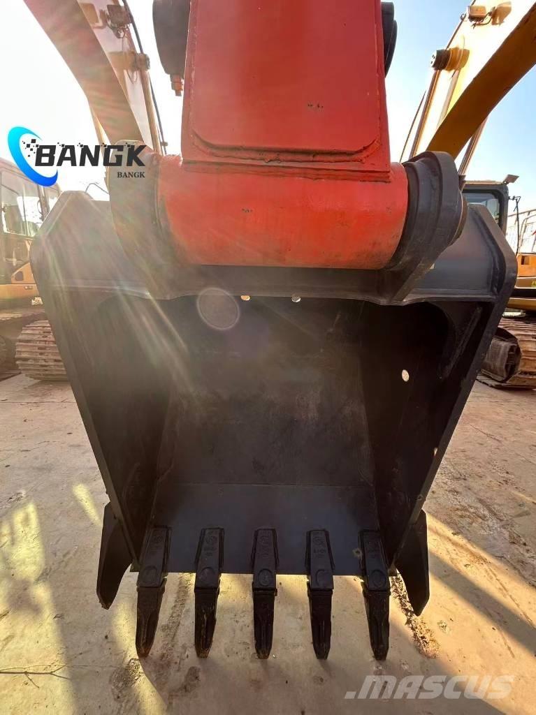 Hitachi ZX 240 Bagri goseničarji