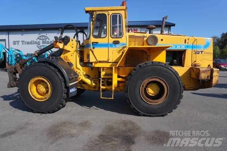 Volvo BM 120 Kolesni nakladalci