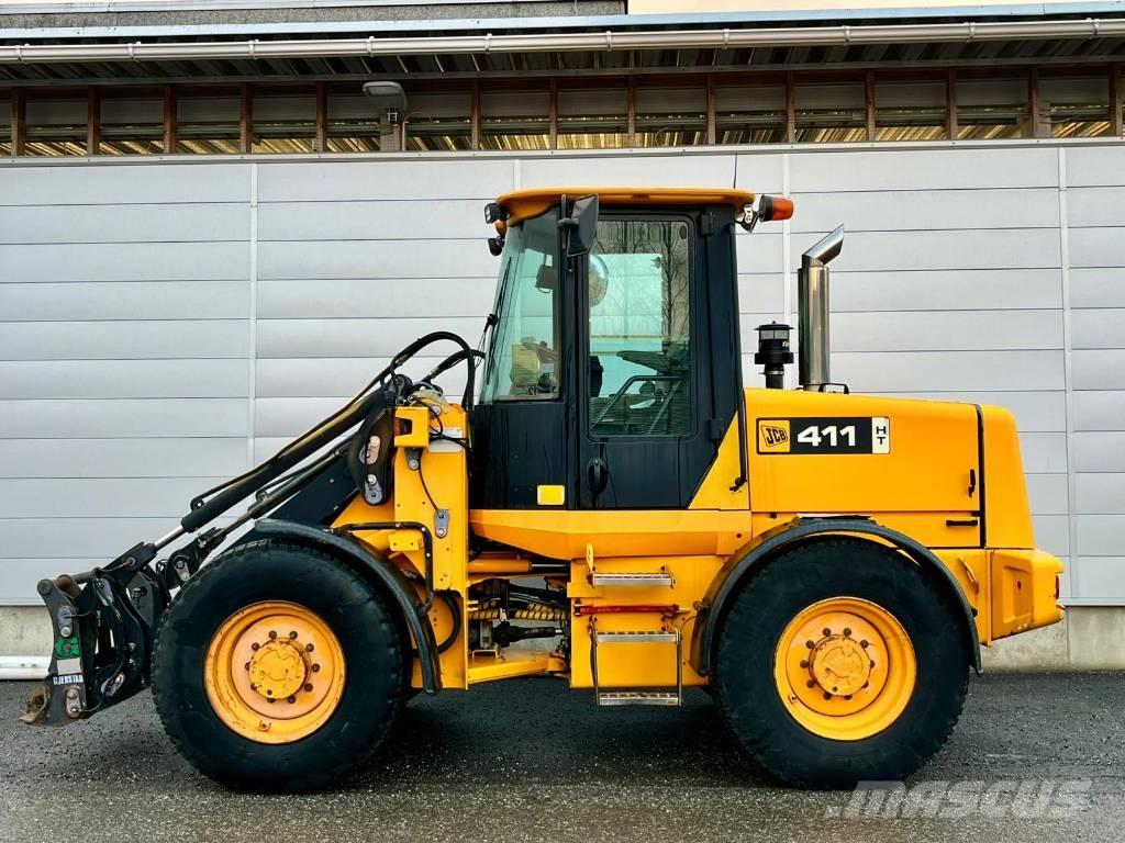 JCB 411 HT Kolesni nakladalci