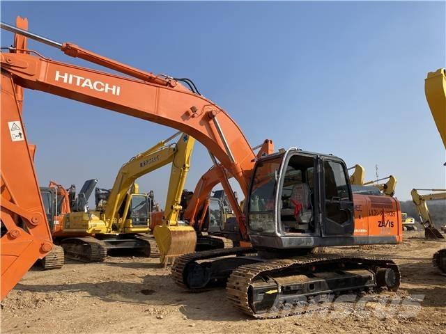 Hitachi ZX210 Bagri goseničarji