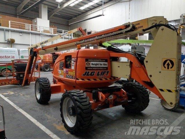 JLG 600AJ Zglobne dvižne ploščadi