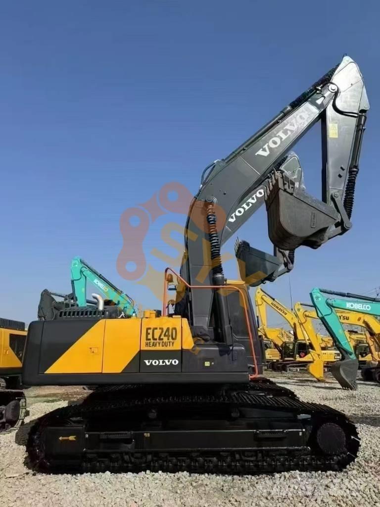 Volvo EC 240 D Bagri goseničarji