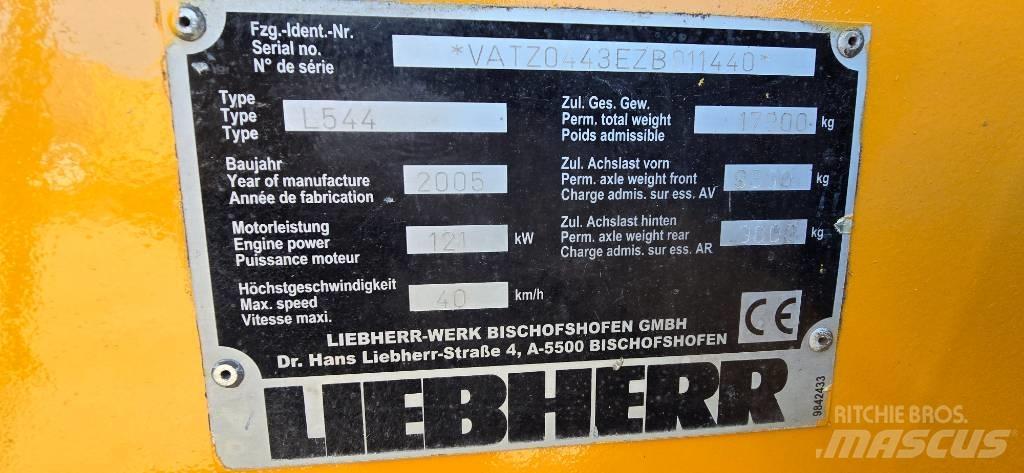Liebherr L 544 Kolesni nakladalci
