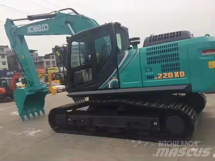 Kobelco SK220XD Bagri goseničarji