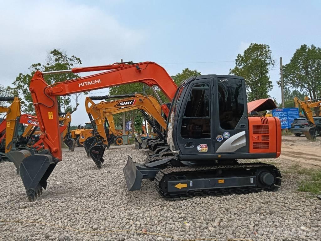 Hitachi ZX 70 Mini bagri <7t