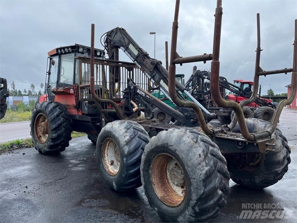 Valmet 836 Forwarderji